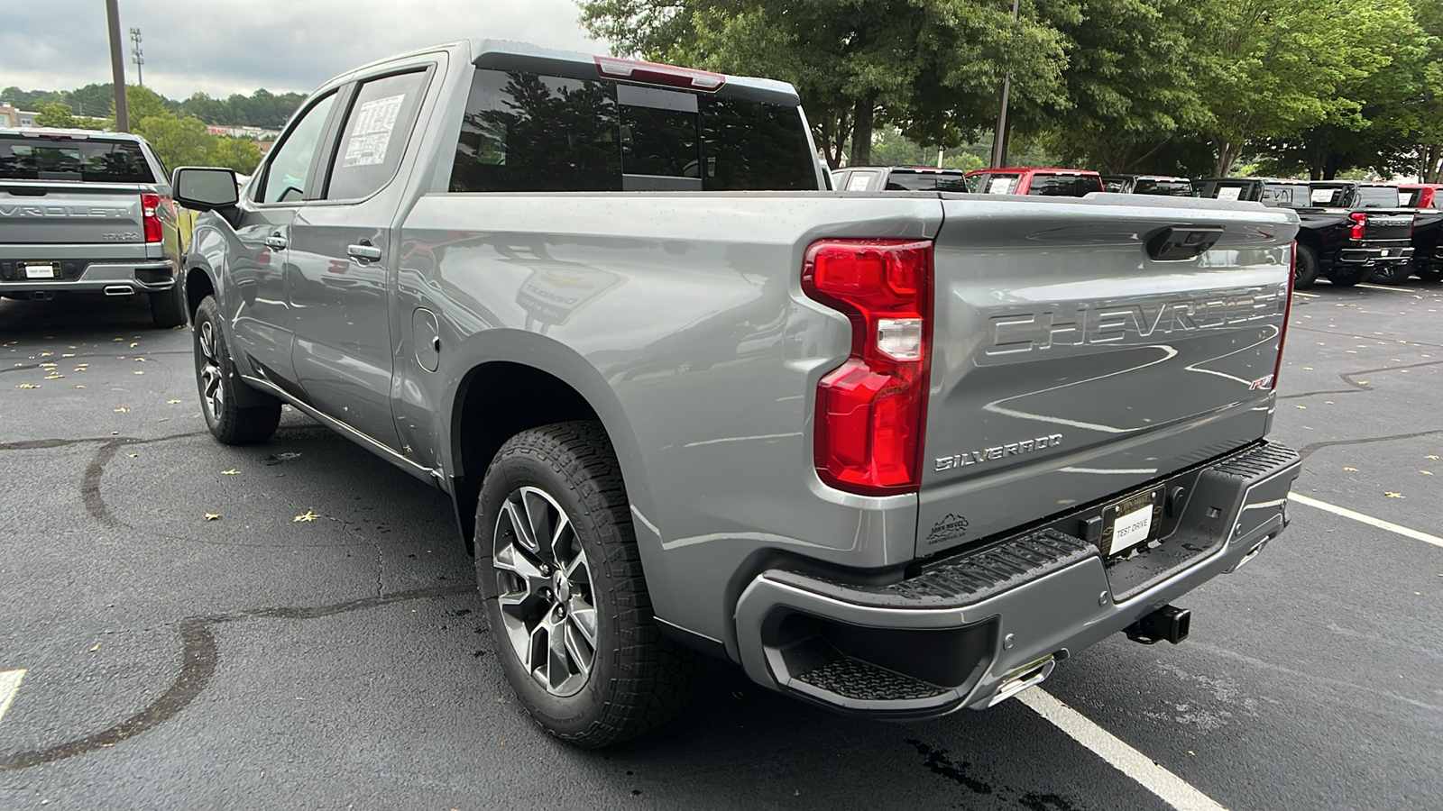 2024 Chevrolet Silverado 1500 RST 8