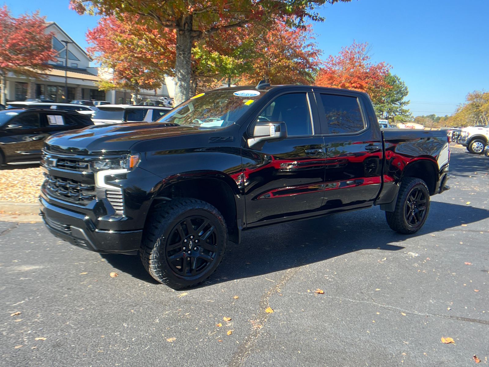 2022 Chevrolet Silverado 1500 LT Trail Boss 1