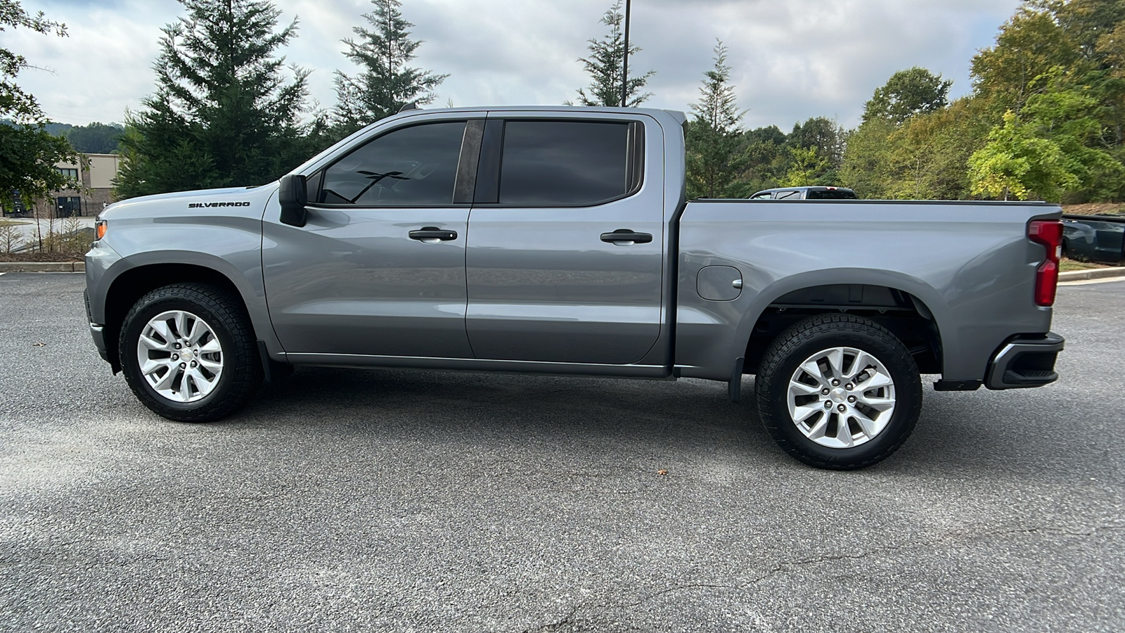 2022 Chevrolet Silverado 1500 LTD Custom 9