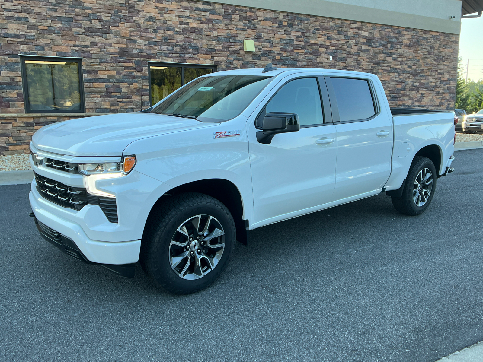 2024 Chevrolet Silverado 1500 RST 1