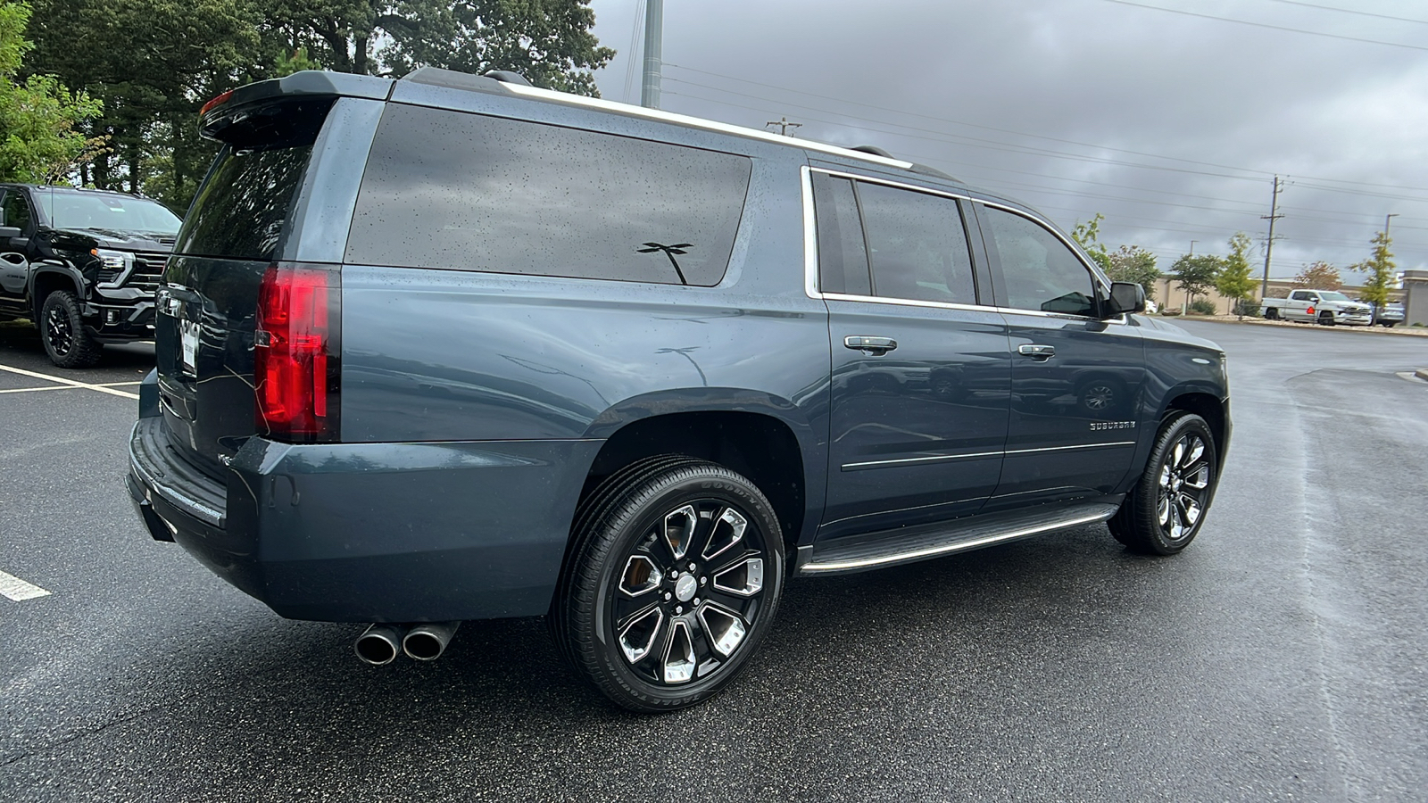 2020 Chevrolet Suburban Premier 6