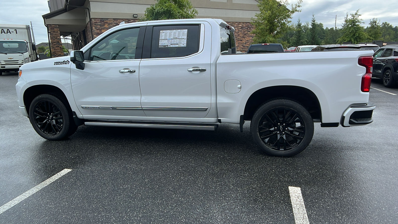 2024 Chevrolet Silverado 1500 High Country 9