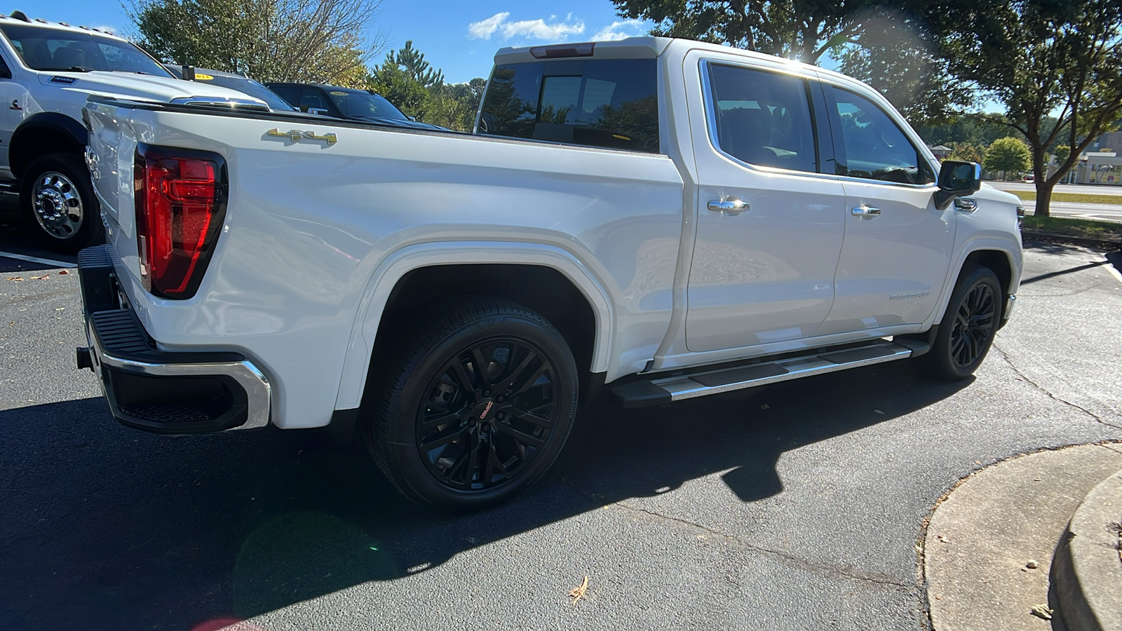 2022 GMC Sierra 1500 SLT 6