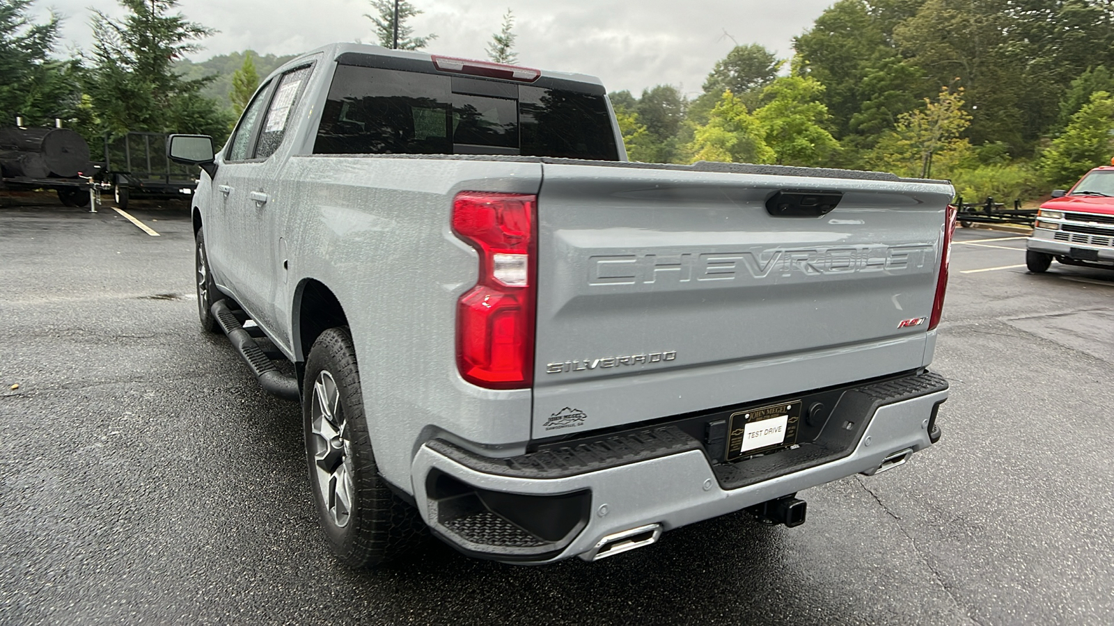 2024 Chevrolet Silverado 1500 RST 8