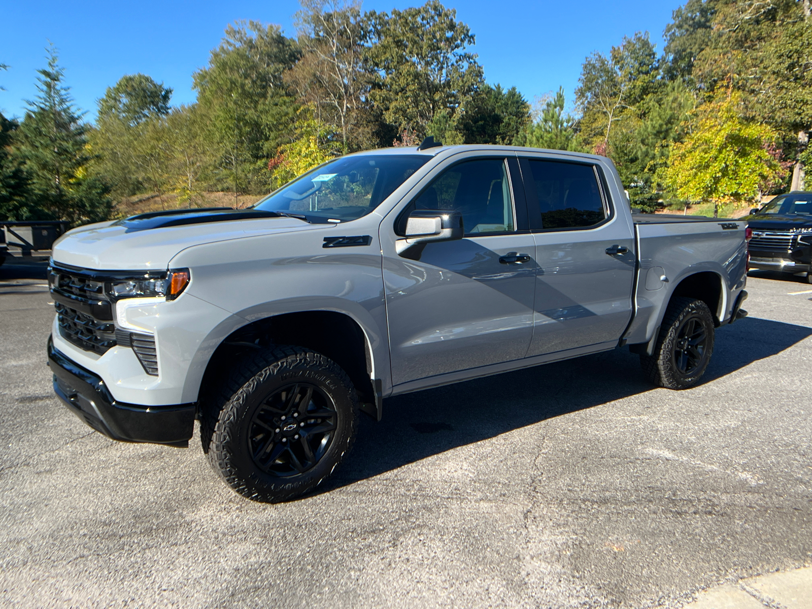 2024 Chevrolet Silverado 1500 LT Trail Boss 1