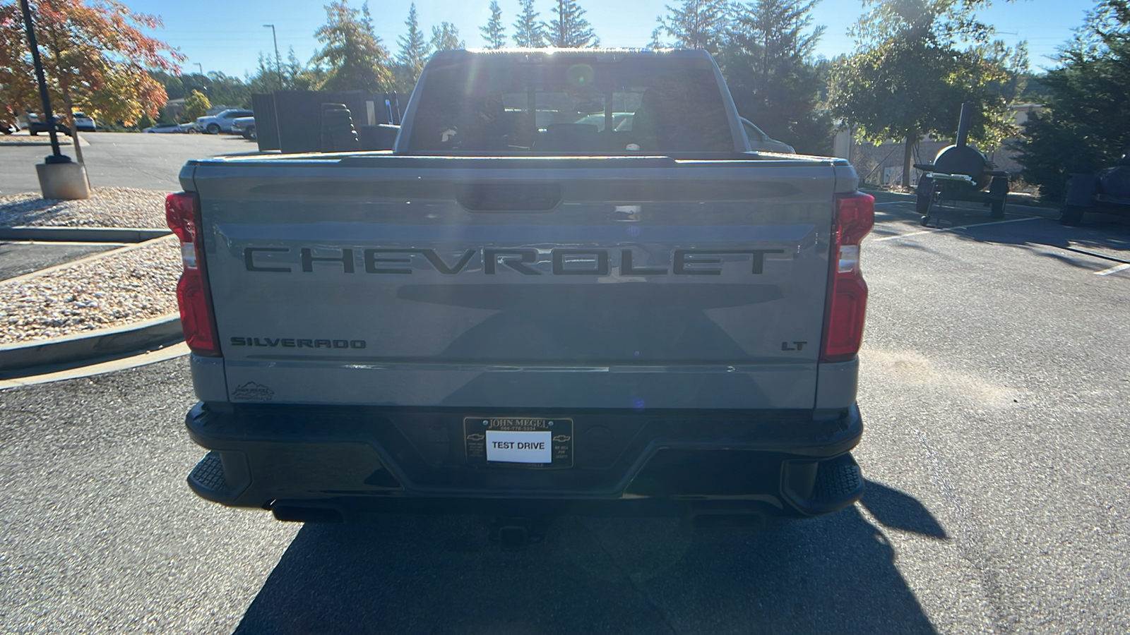 2024 Chevrolet Silverado 1500 LT Trail Boss 7