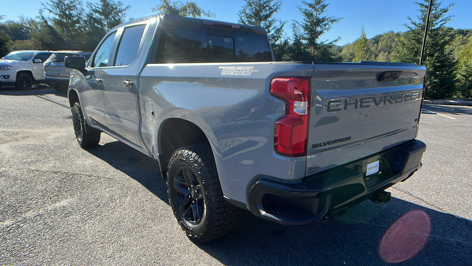 2024 Chevrolet Silverado 1500 LT Trail Boss 8