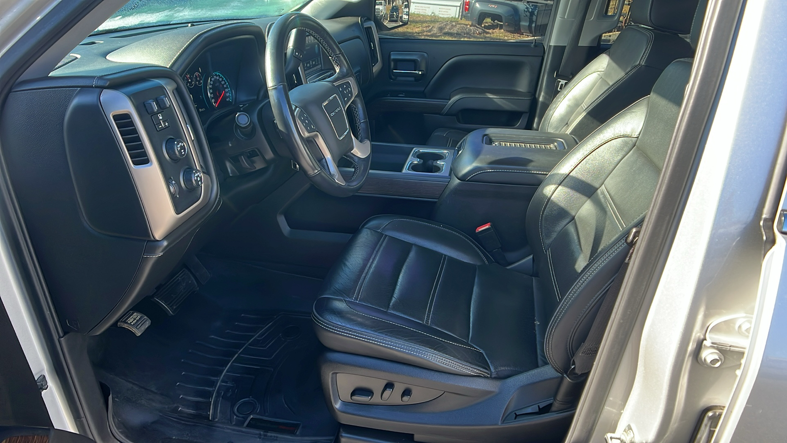 2018 GMC Sierra 1500 Denali 13