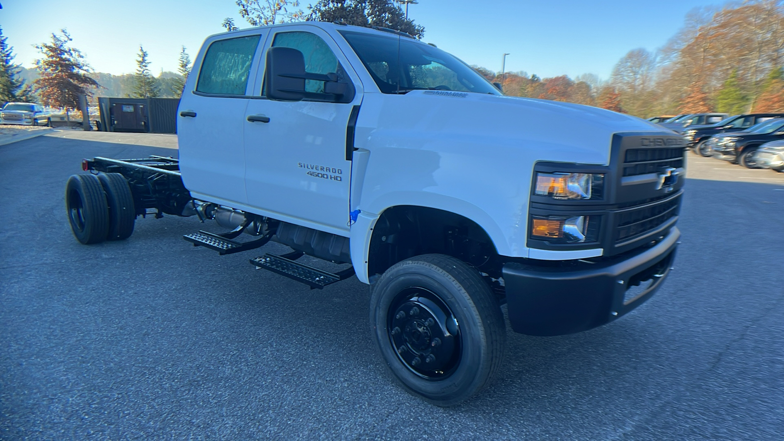 2024 Chevrolet Silverado MD Work Truck 3