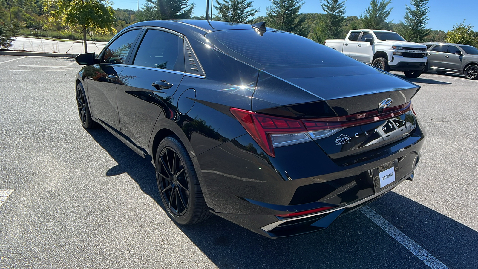 2021 Hyundai Elantra Limited 8