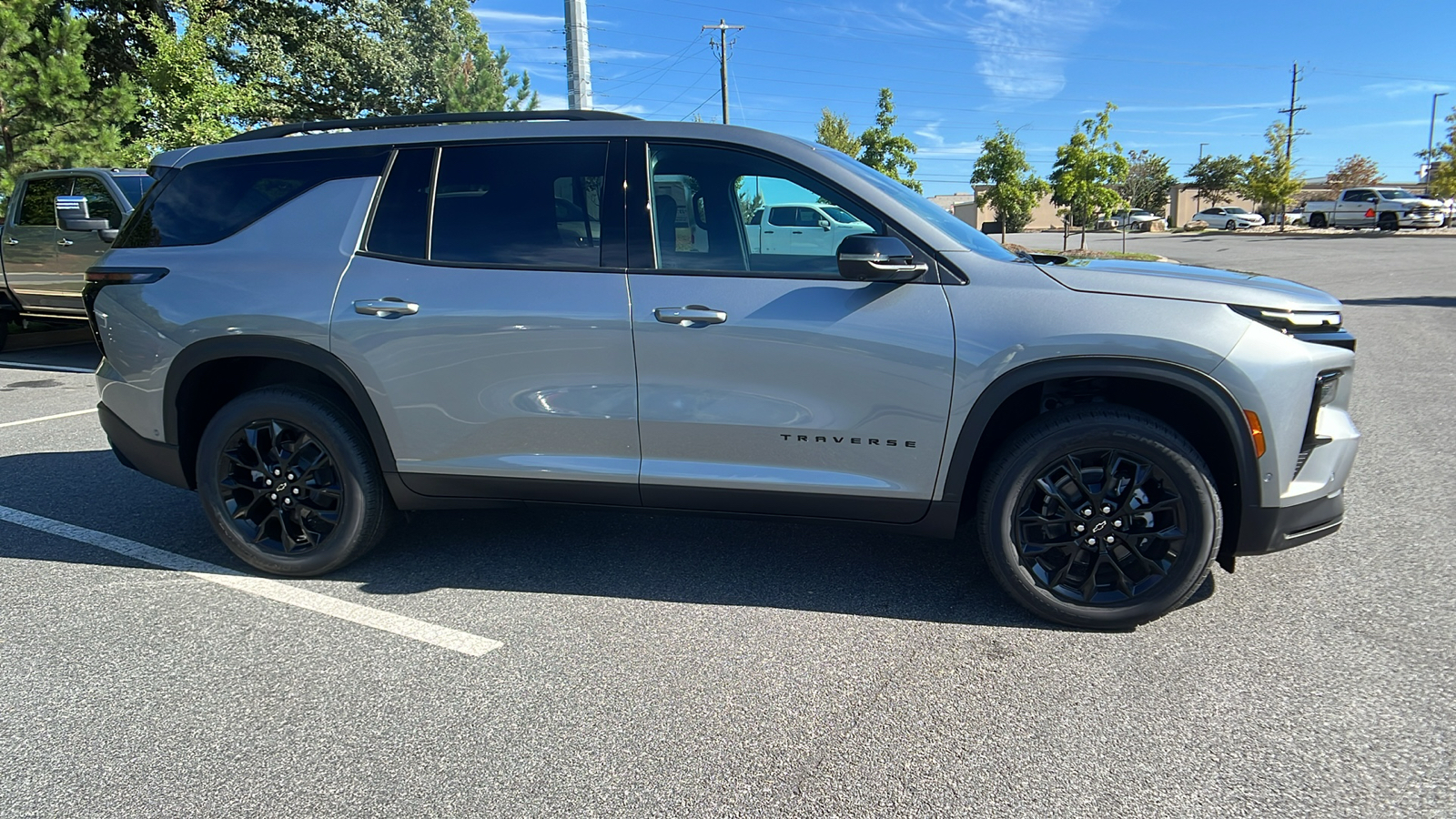 2024 Chevrolet Traverse FWD LT 4