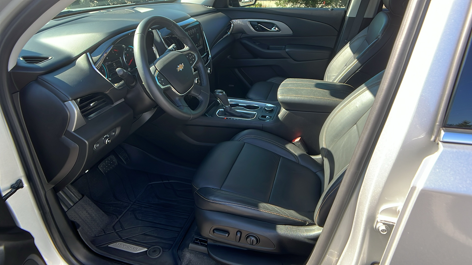 2018 Chevrolet Traverse LT Leather 13