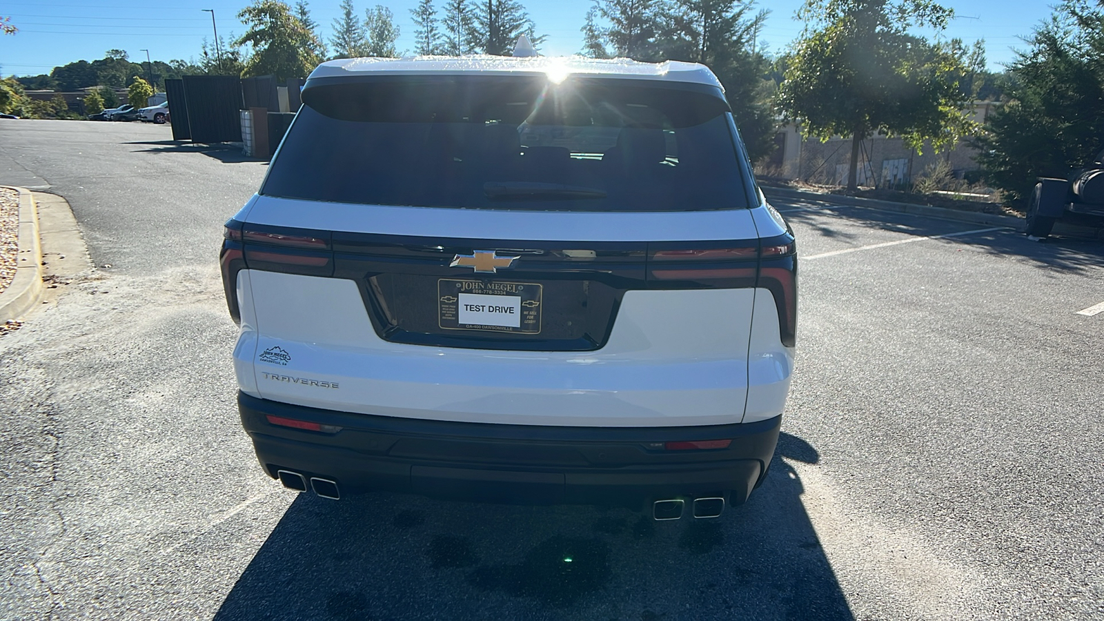 2024 Chevrolet Traverse FWD LS 6