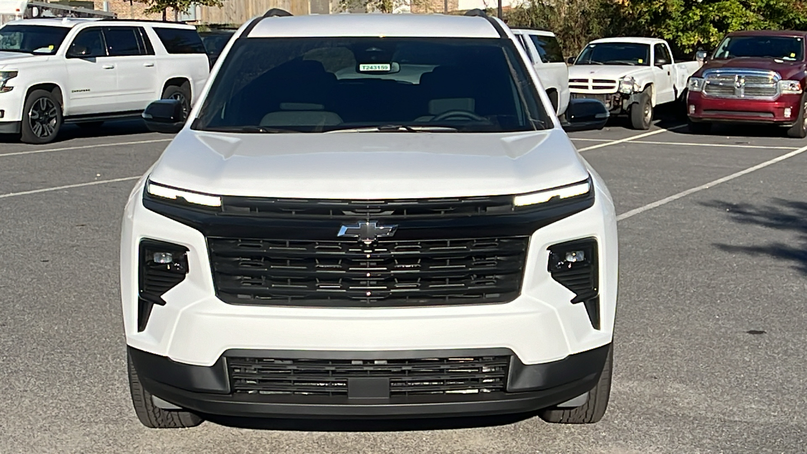 2024 Chevrolet Traverse FWD LT 2