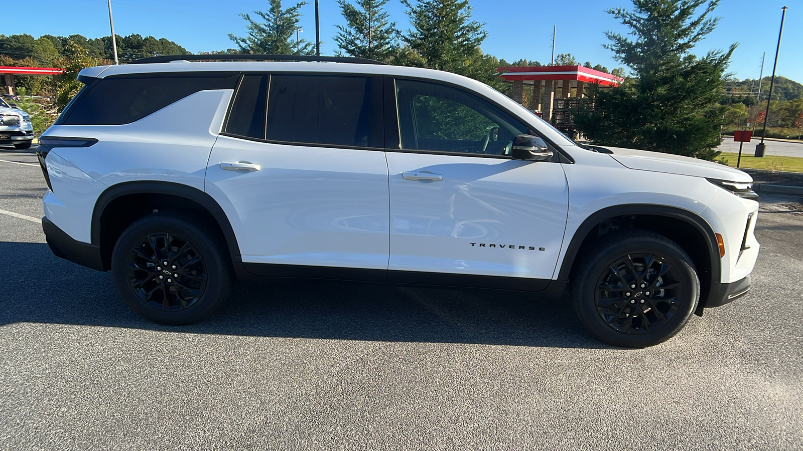 2024 Chevrolet Traverse FWD LT 4