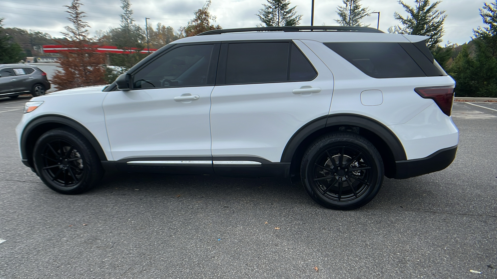 2021 Ford Explorer XLT 9