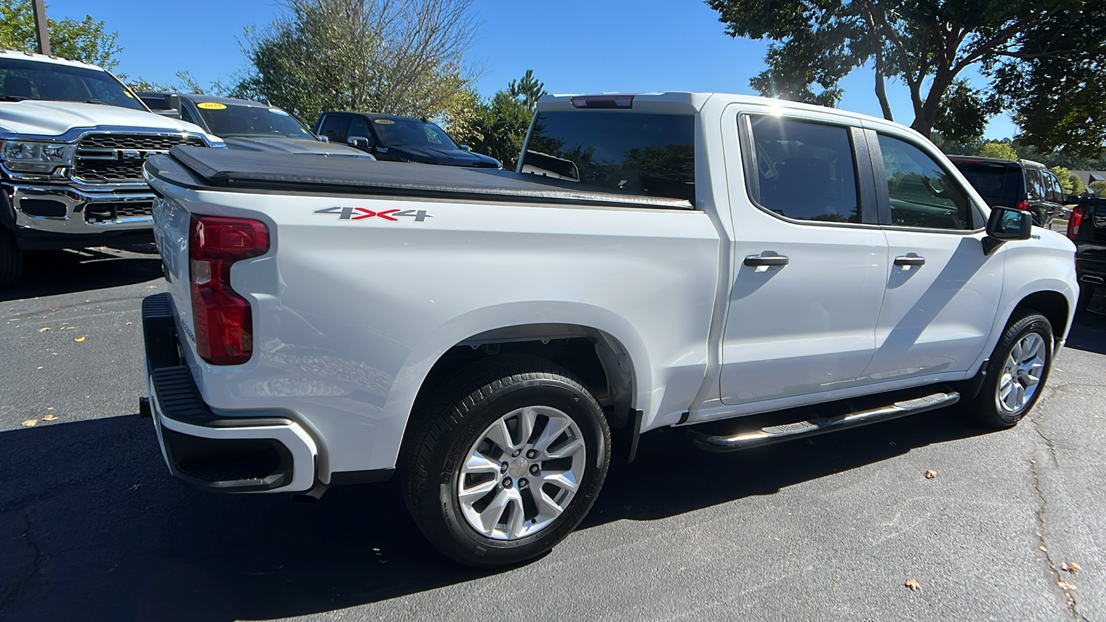 2024 Chevrolet Silverado 1500 Custom 6