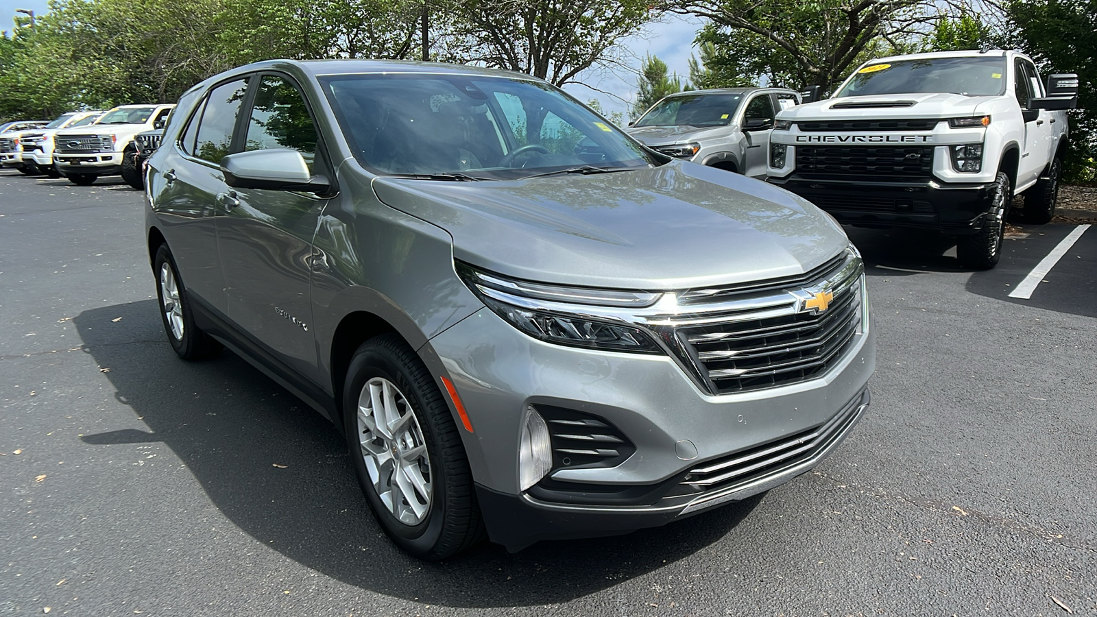 2024 Chevrolet Equinox LT 3