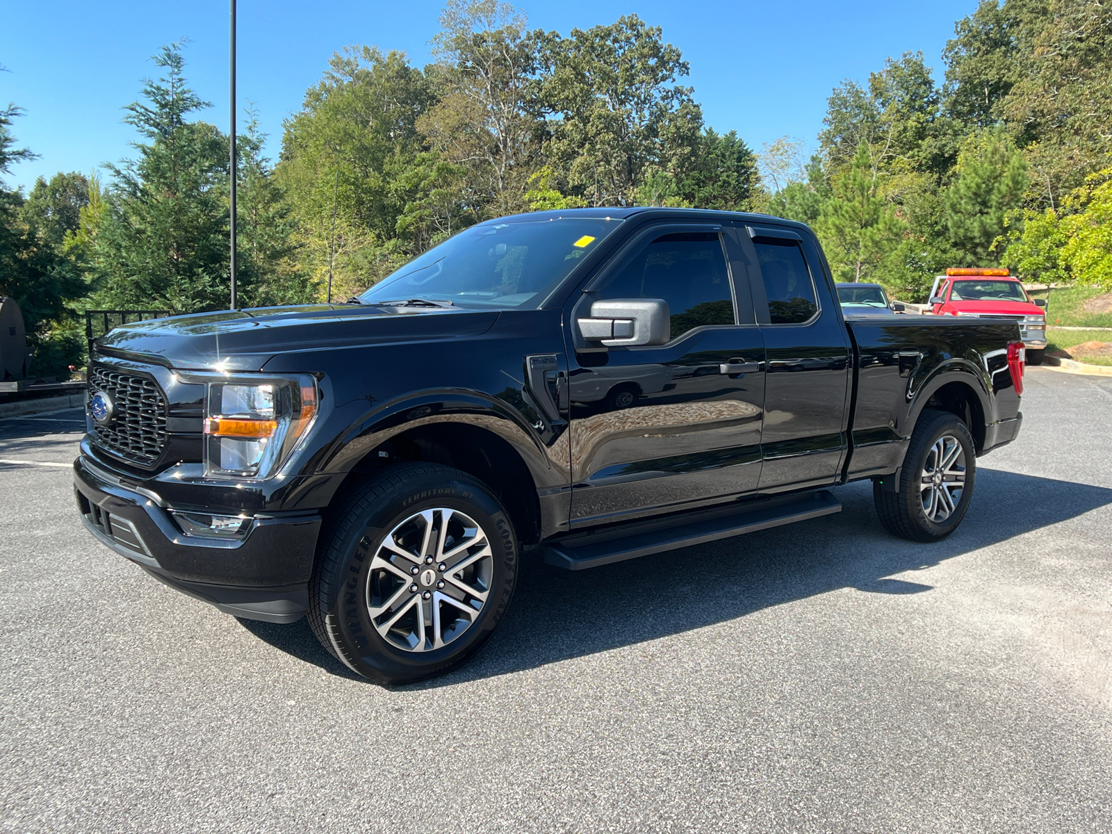 2023 Ford F-150 XL 1