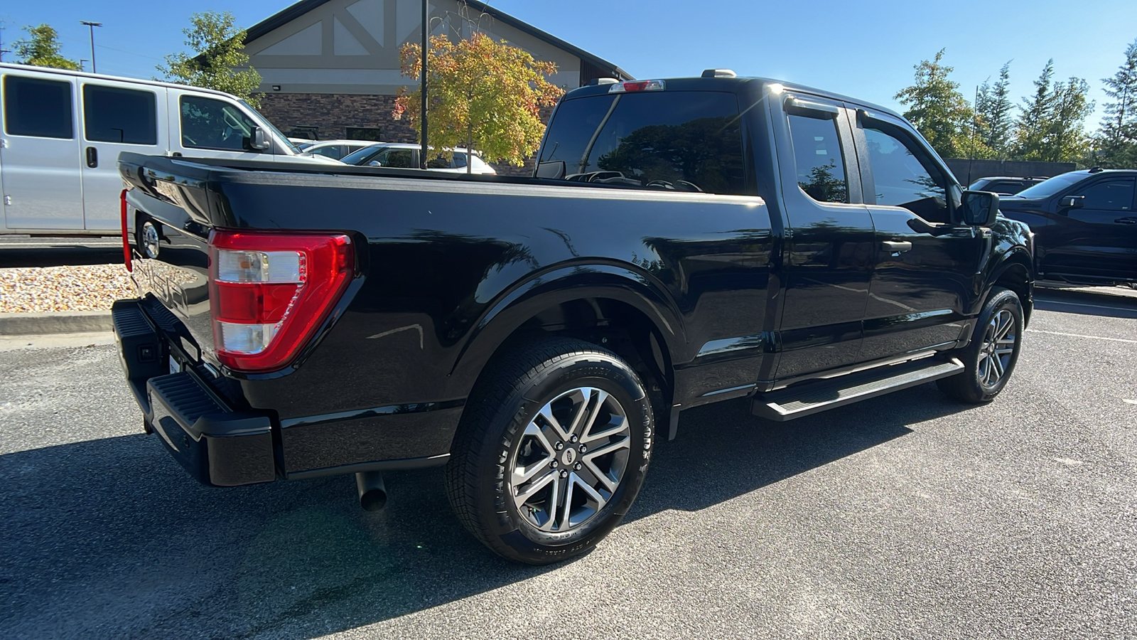 2023 Ford F-150 XL 6