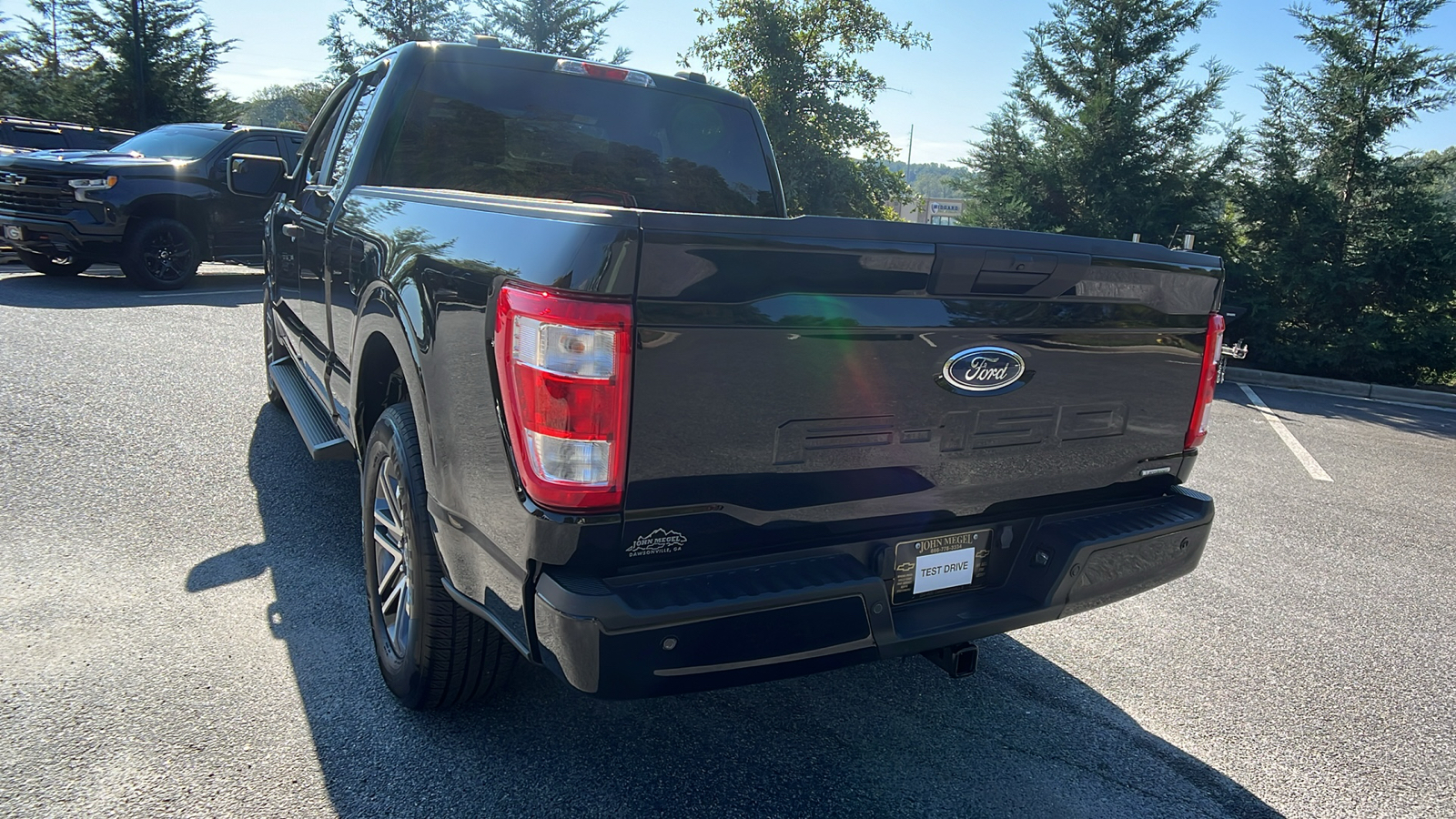 2023 Ford F-150 XL 8