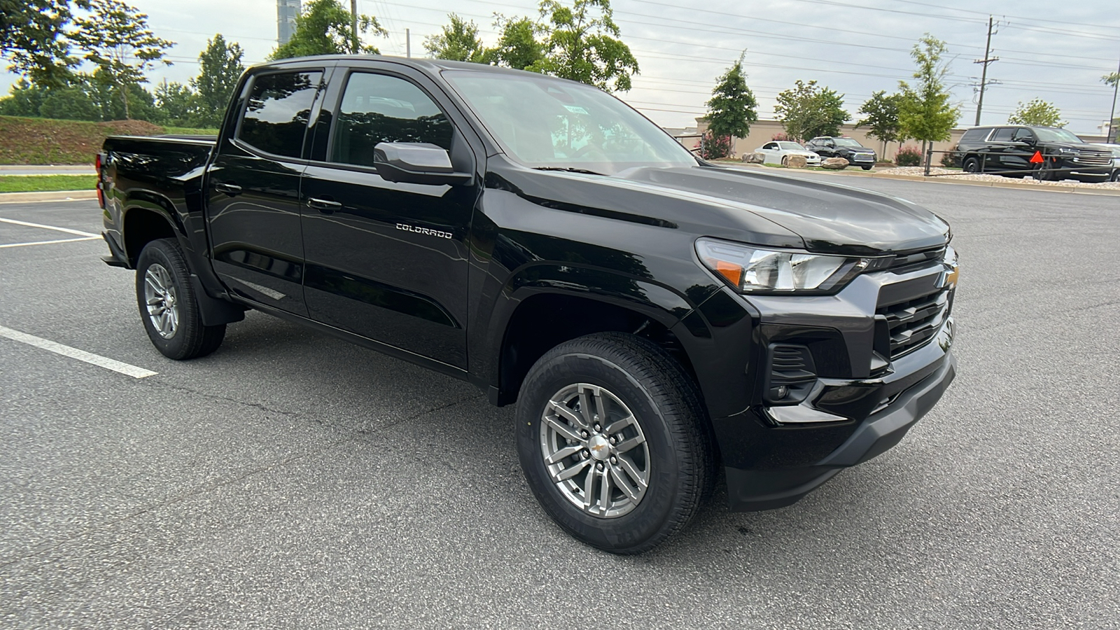 2024 Chevrolet Colorado 4WD LT 3