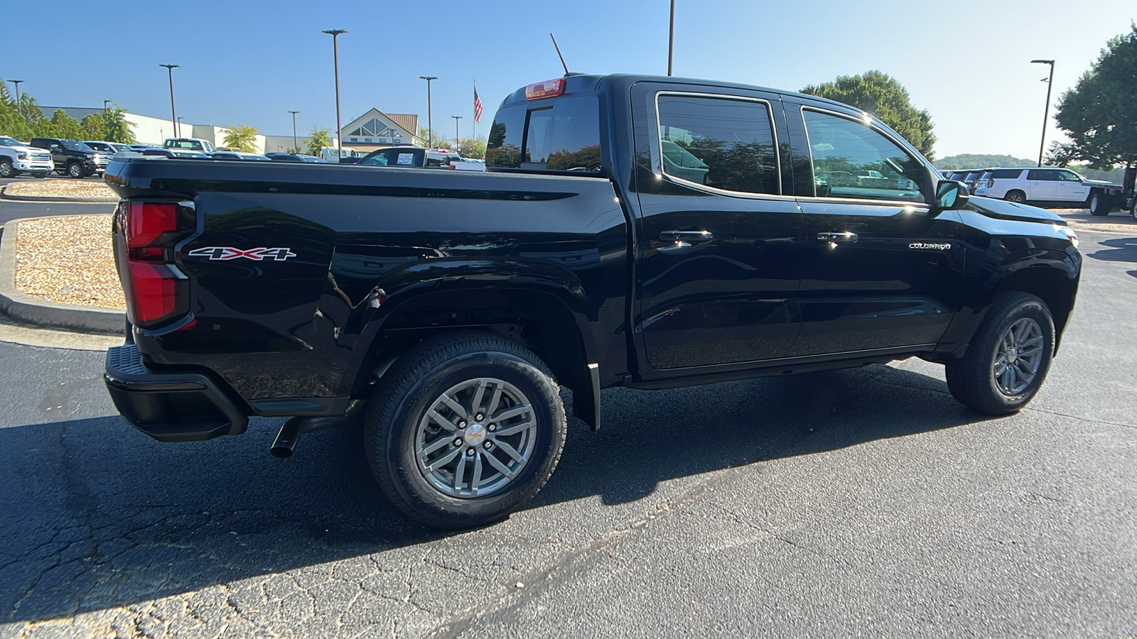 2024 Chevrolet Colorado 4WD LT 5