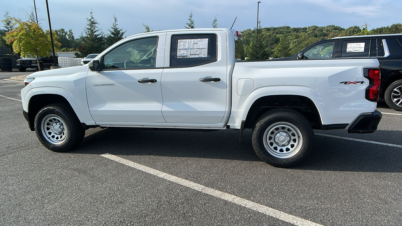 2024 Chevrolet Colorado 4WD Work Truck 8