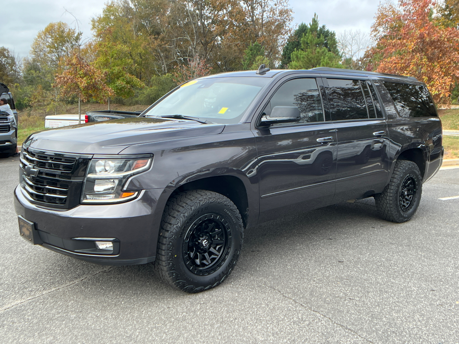 2017 Chevrolet Suburban Premier 1