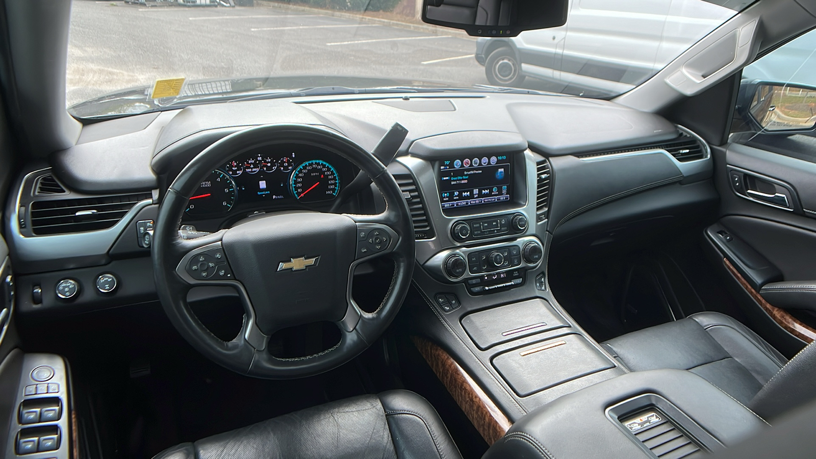 2017 Chevrolet Suburban Premier 24