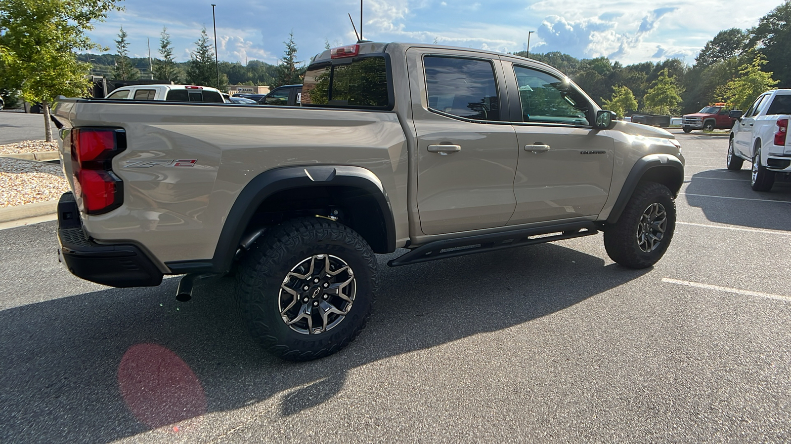 2024 Chevrolet Colorado 4WD ZR2 5