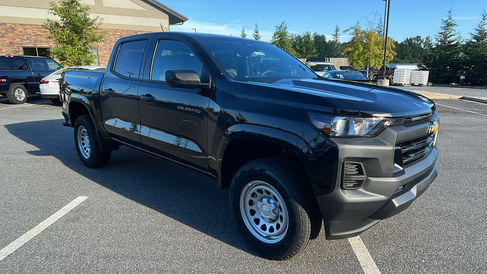 2024 Chevrolet Colorado 2WD Work Truck 3