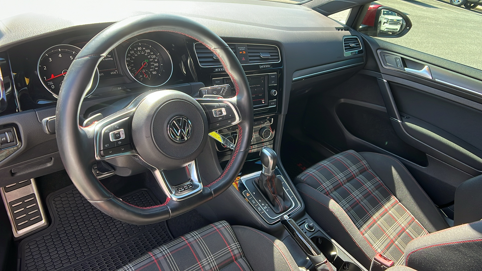 2019 Volkswagen Golf GTI S 20