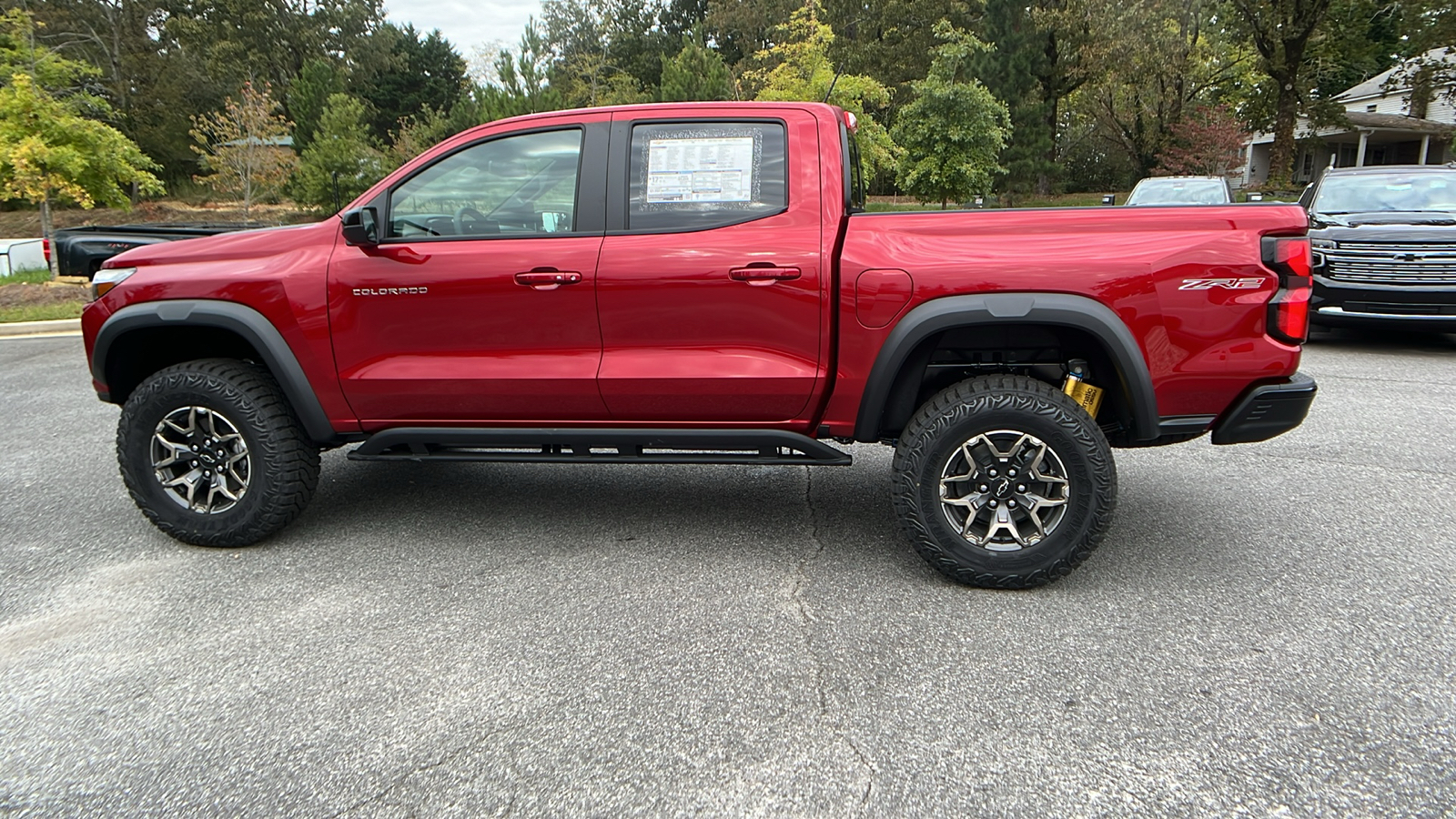 2024 Chevrolet Colorado 4WD ZR2 8