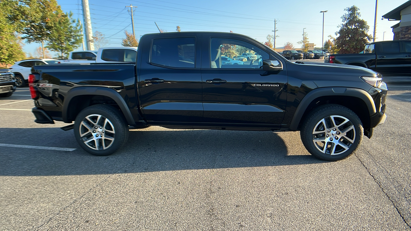 2024 Chevrolet Colorado 4WD Z71 5