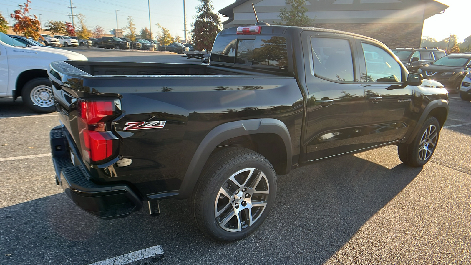 2024 Chevrolet Colorado 4WD Z71 6