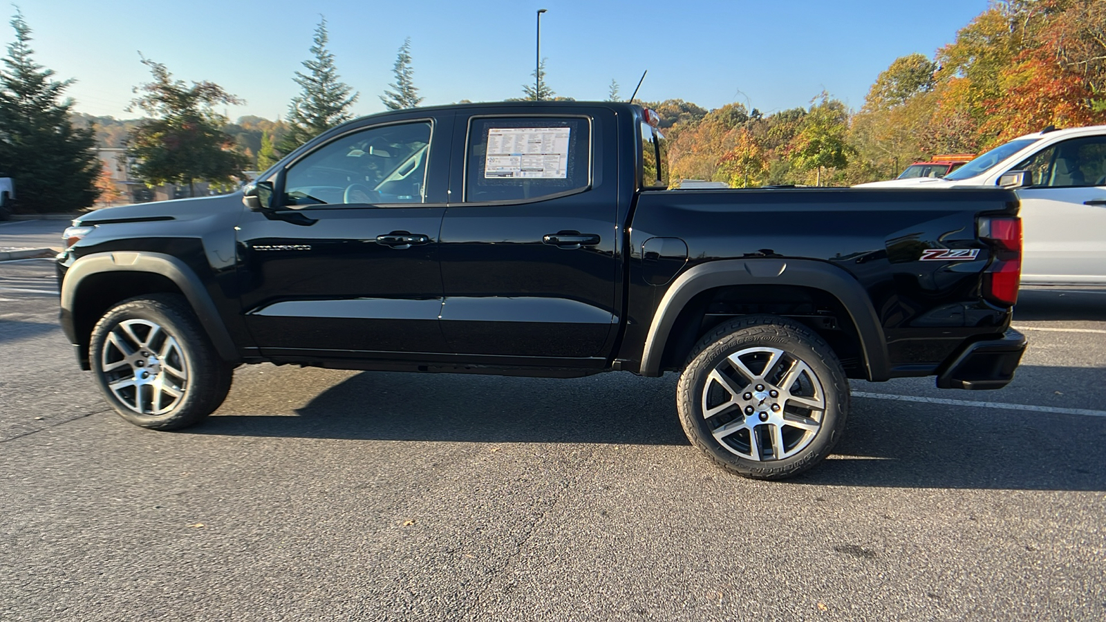 2024 Chevrolet Colorado 4WD Z71 9