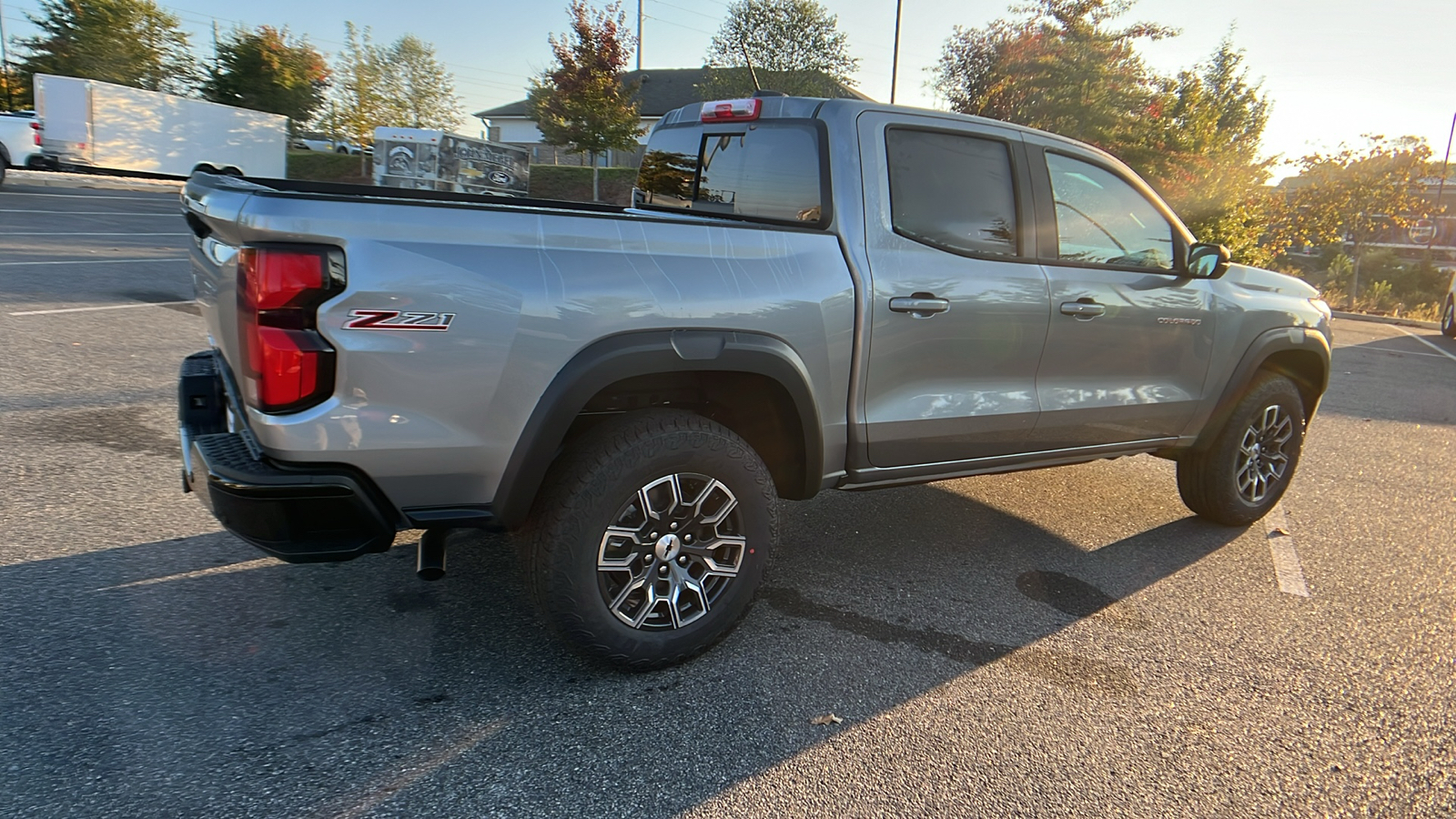 2024 Chevrolet Colorado 4WD Z71 6