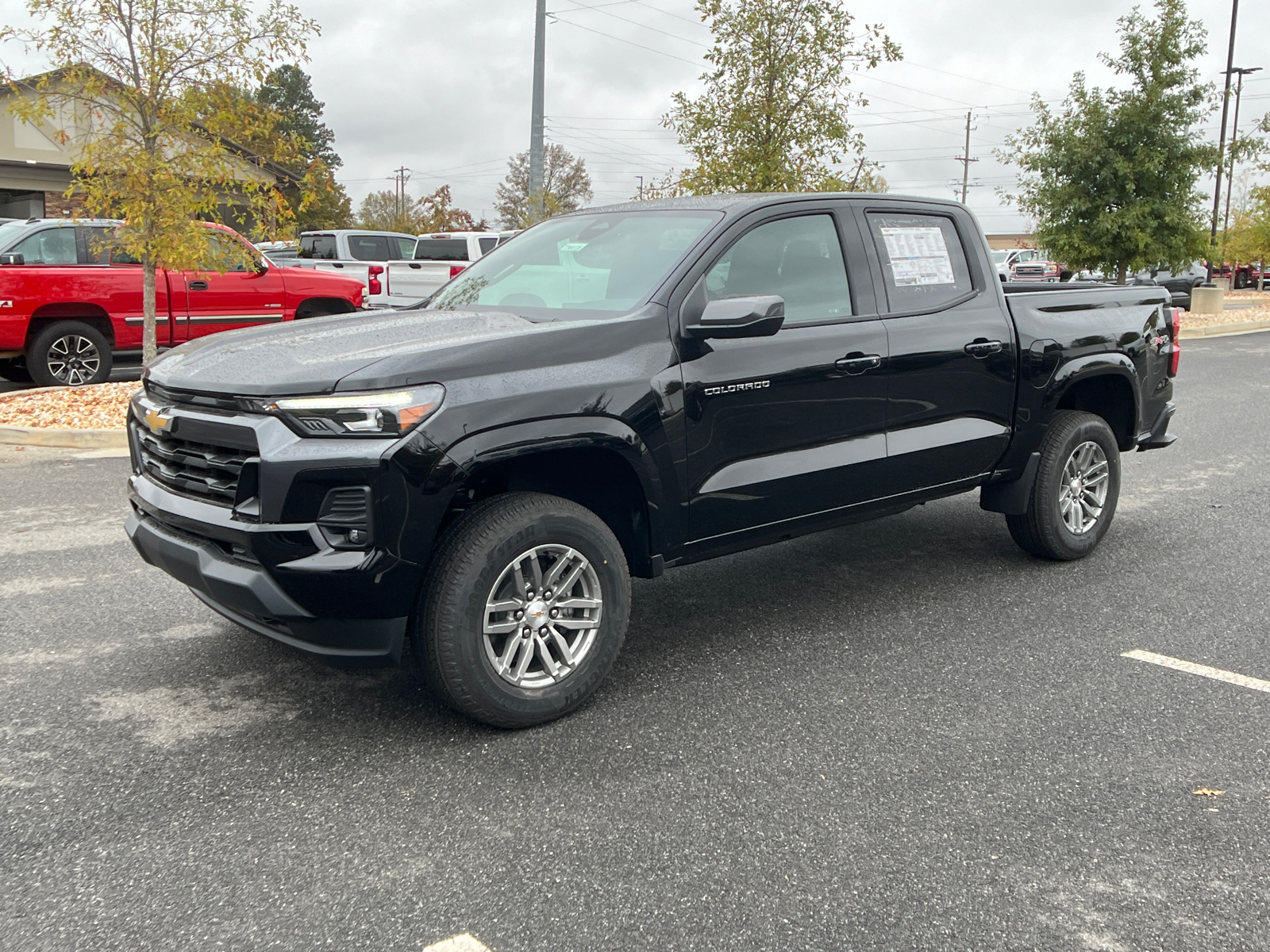 2024 Chevrolet Colorado 4WD LT 1