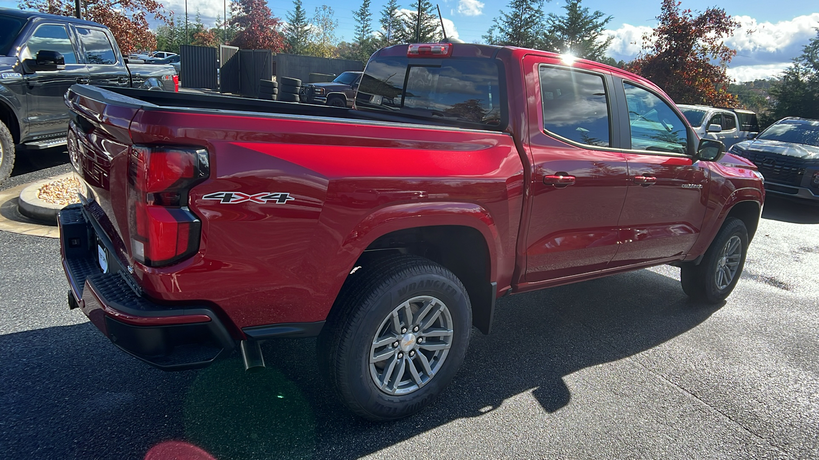 2024 Chevrolet Colorado 4WD LT 6