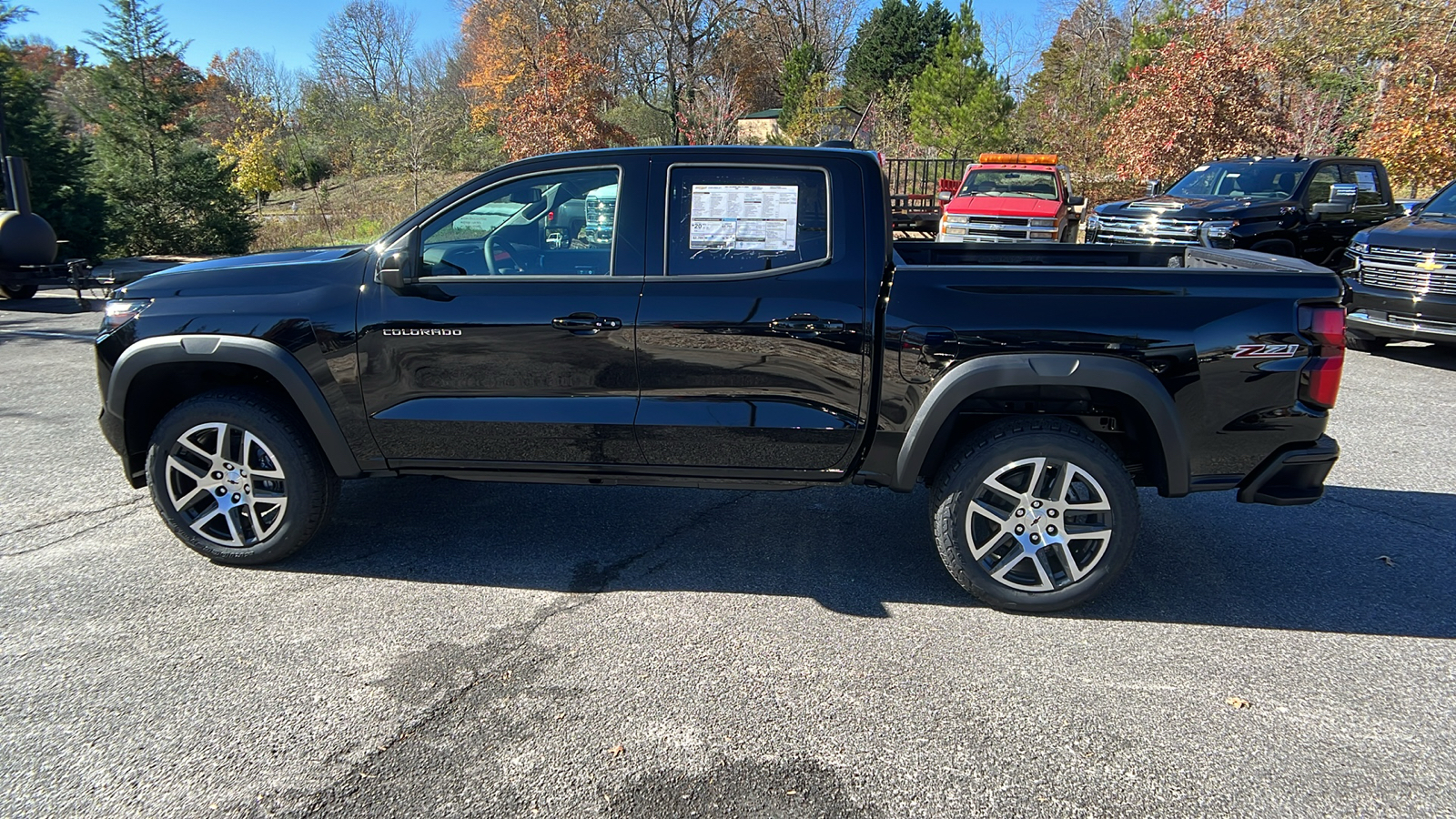 2024 Chevrolet Colorado 4WD Z71 9