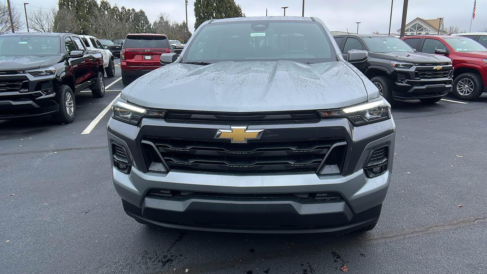 2024 Chevrolet Colorado 4WD LT 3