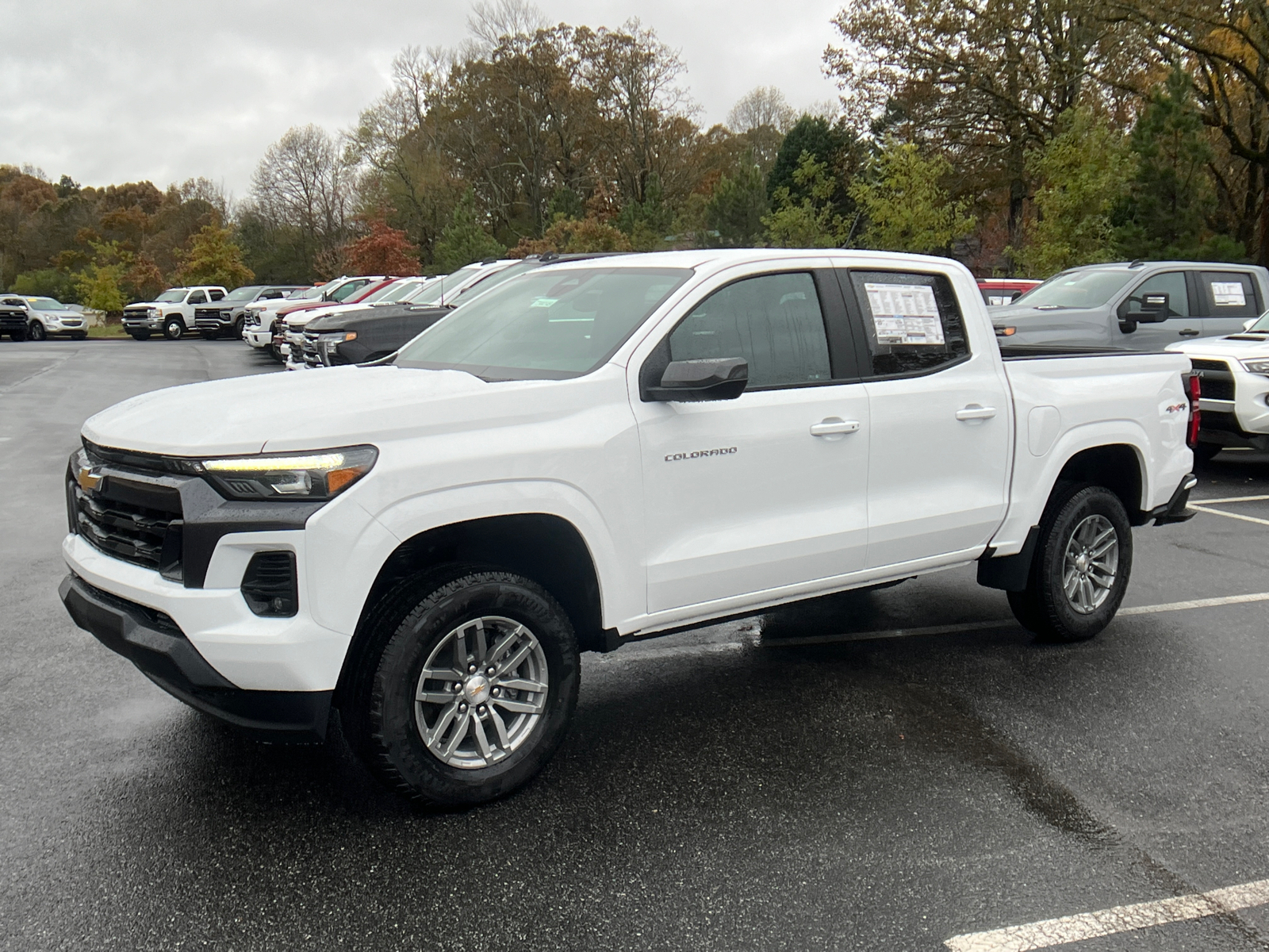 2024 Chevrolet Colorado 4WD LT 1