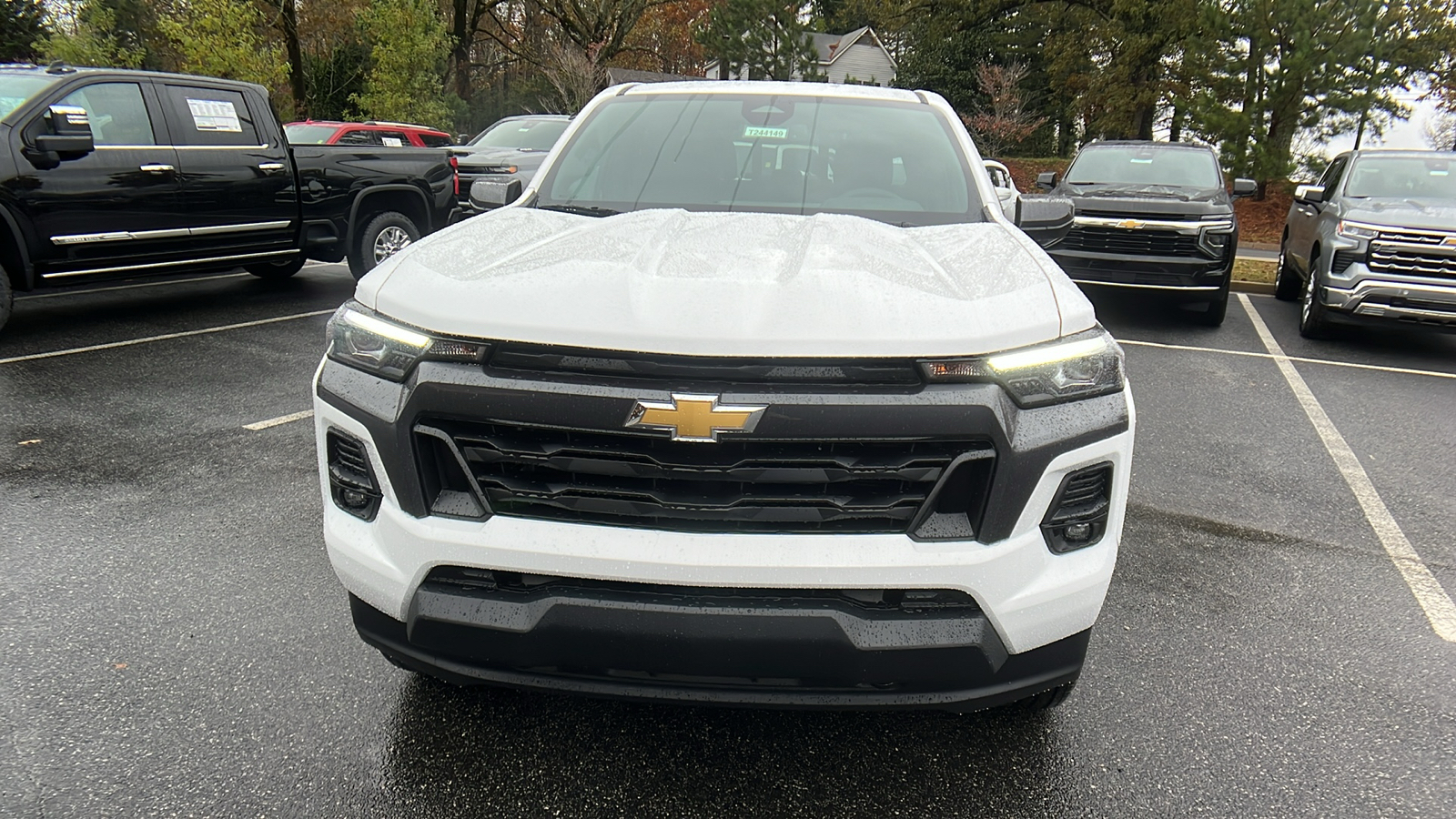 2024 Chevrolet Colorado 4WD LT 3