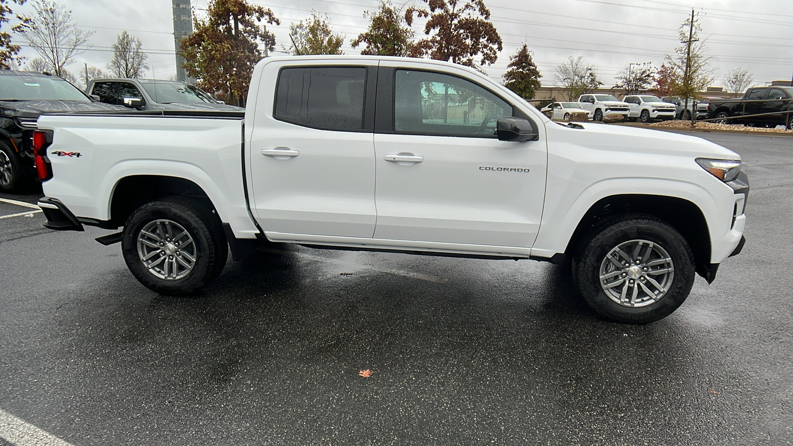 2024 Chevrolet Colorado 4WD LT 5