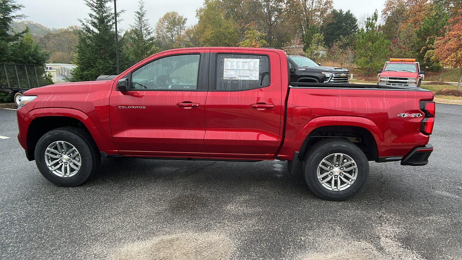 2024 Chevrolet Colorado 4WD LT 9