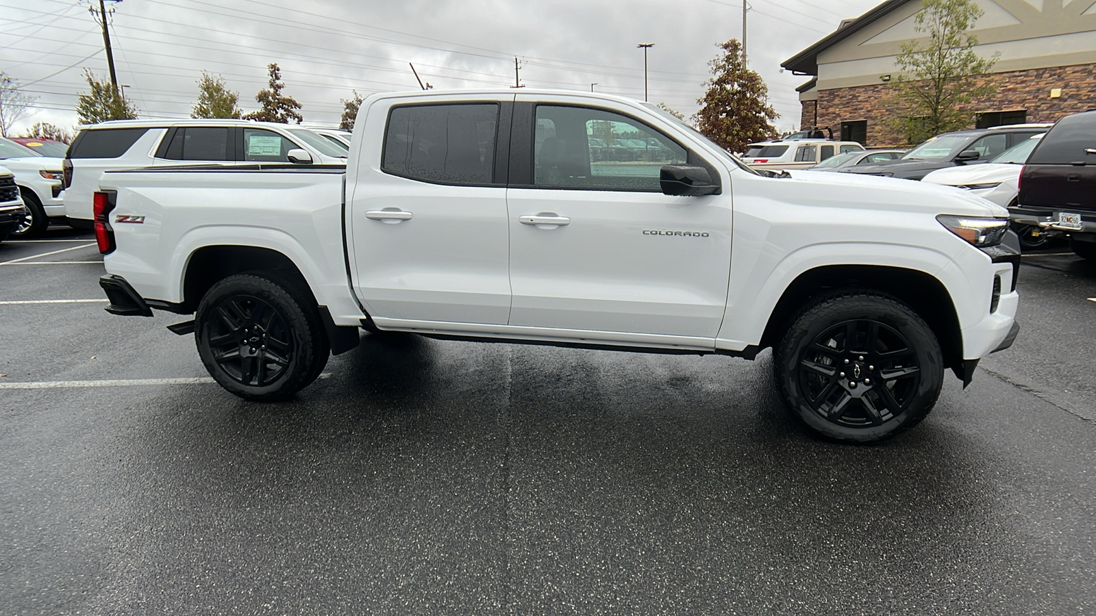 2024 Chevrolet Colorado 4WD Z71 5