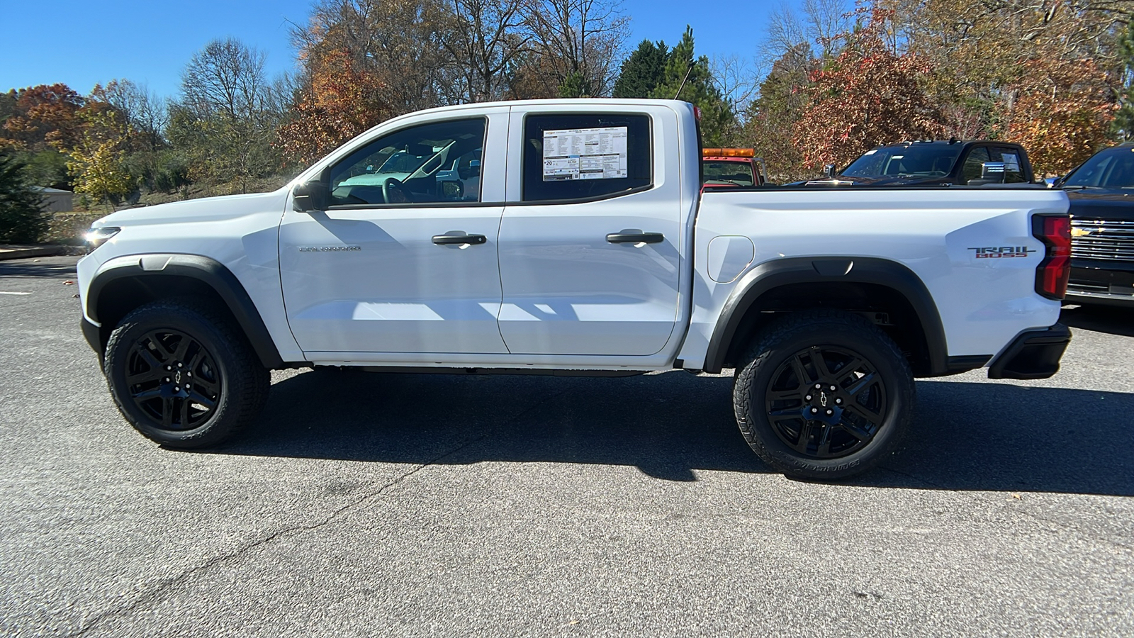 2024 Chevrolet Colorado 4WD Trail Boss 9