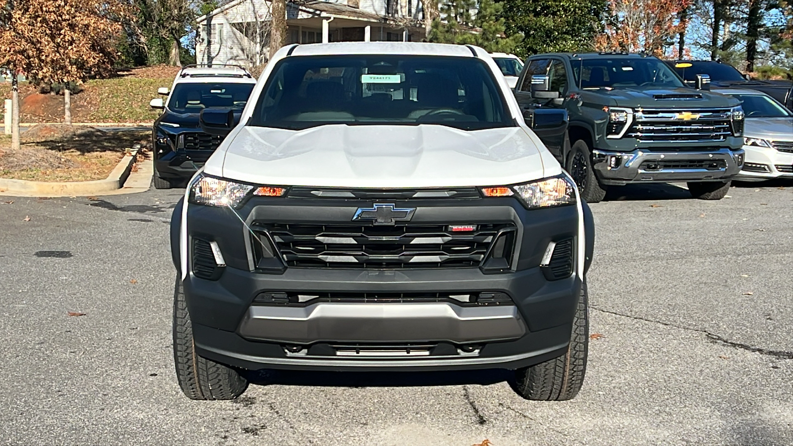 2024 Chevrolet Colorado 4WD Trail Boss 2