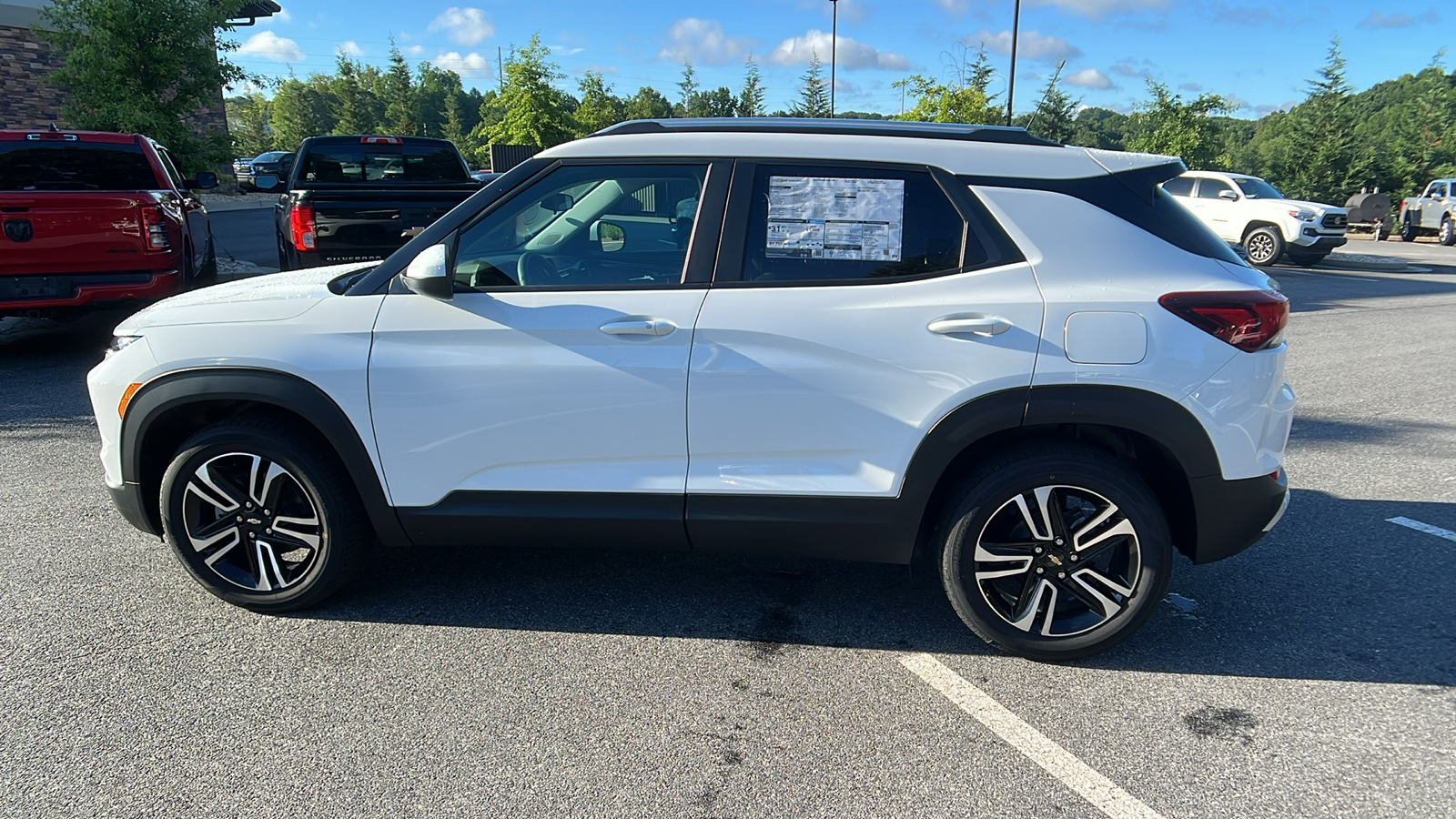 2024 Chevrolet Trailblazer LT 9